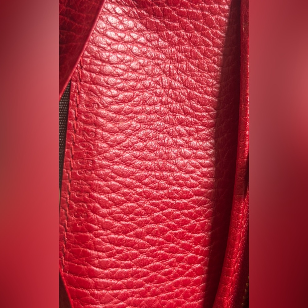 SOLD- Gucci GG Marmont pebbled leather wallet - Picture 10 of 10